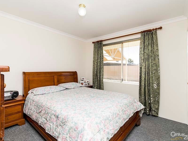 29 Bingarra Crescent, Tapping WA 6065