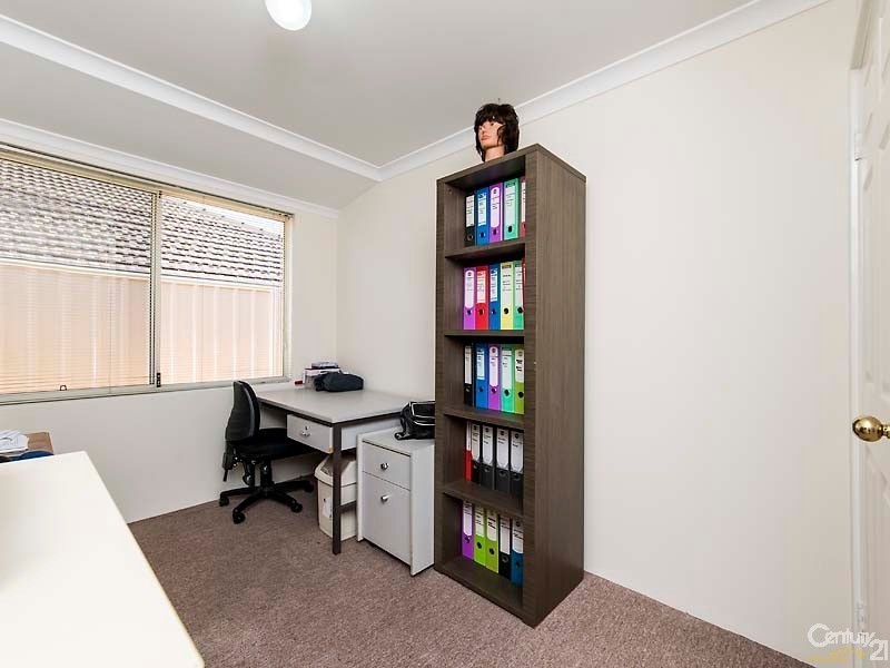 29 Bingarra Crescent, Tapping WA 6065