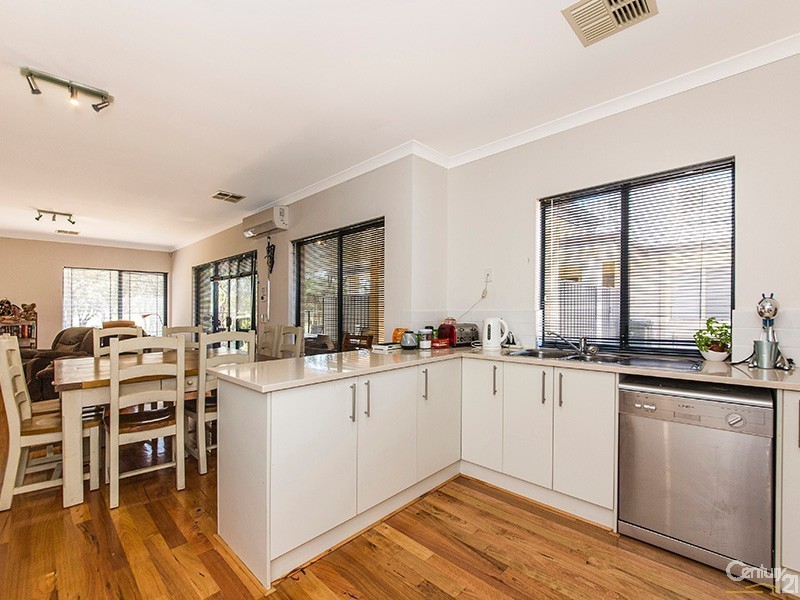 3 Ollave Circuit, Aveley WA 6069