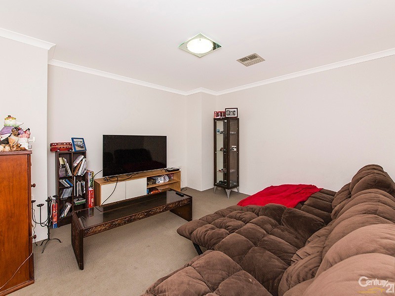 3 Ollave Circuit, Aveley WA 6069