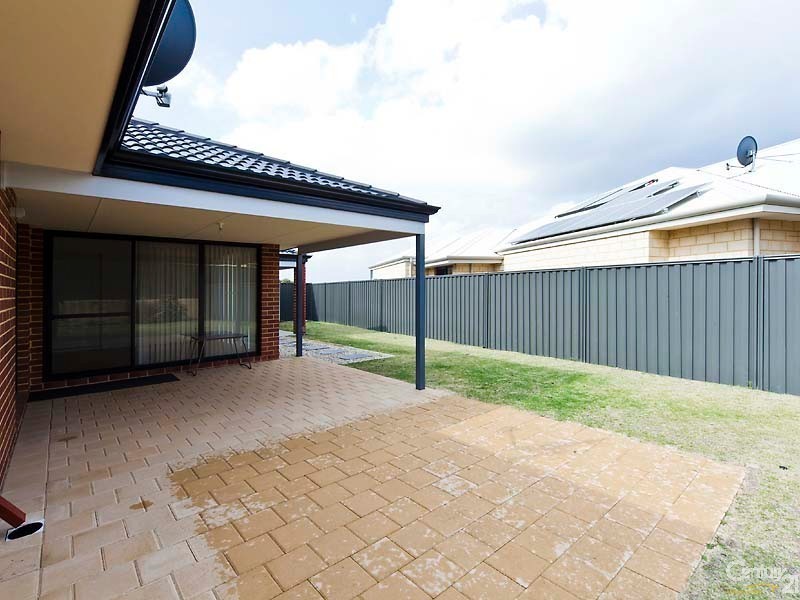 45 Duvall Parkway, Aveley WA 6069