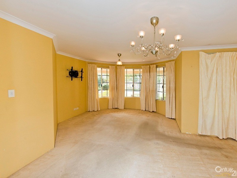 14 Tokara Avenue, Henley Brook WA 6055