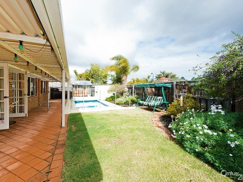 14 Tokara Avenue, Henley Brook WA 6055