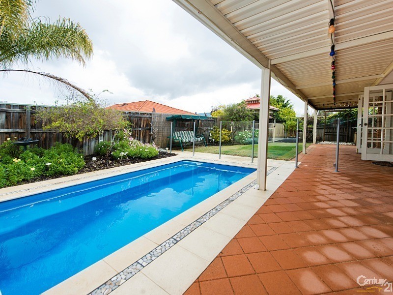 14 Tokara Avenue, Henley Brook WA 6055