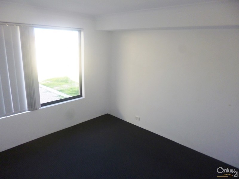 3 Smeaton Lane, Carramar WA 6031