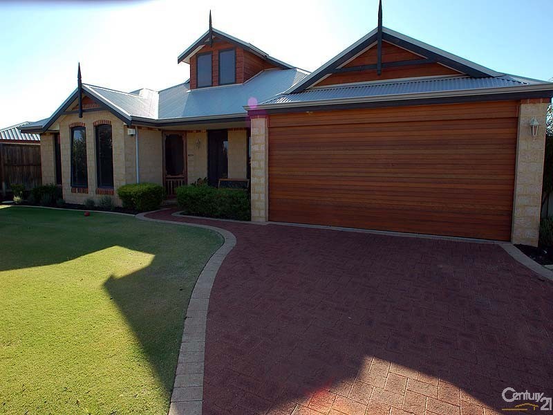 8 Lacebark Court, Ellenbrook WA 6069