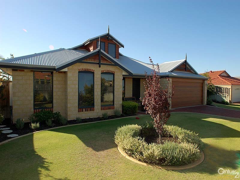 8 Lacebark Court, Ellenbrook WA 6069