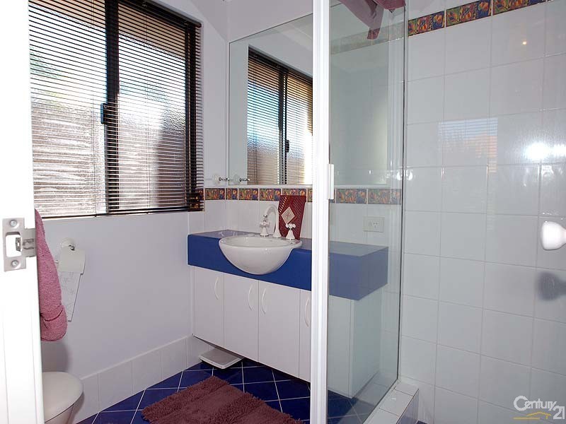 8 Lacebark Court, Ellenbrook WA 6069