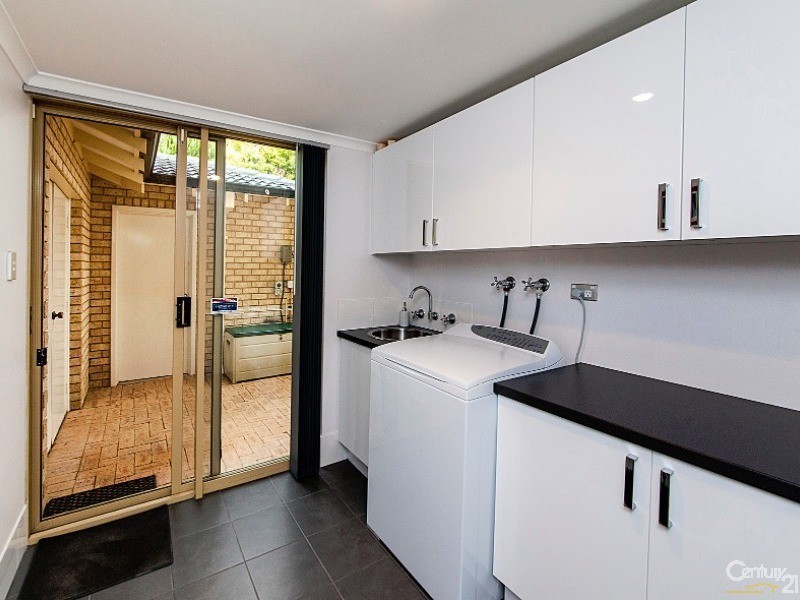 10 Muscat Terrace, The Vines WA 6069