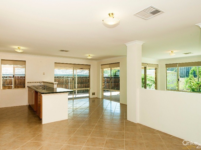 88 Pinegrove Drive, Ellenbrook WA 6069