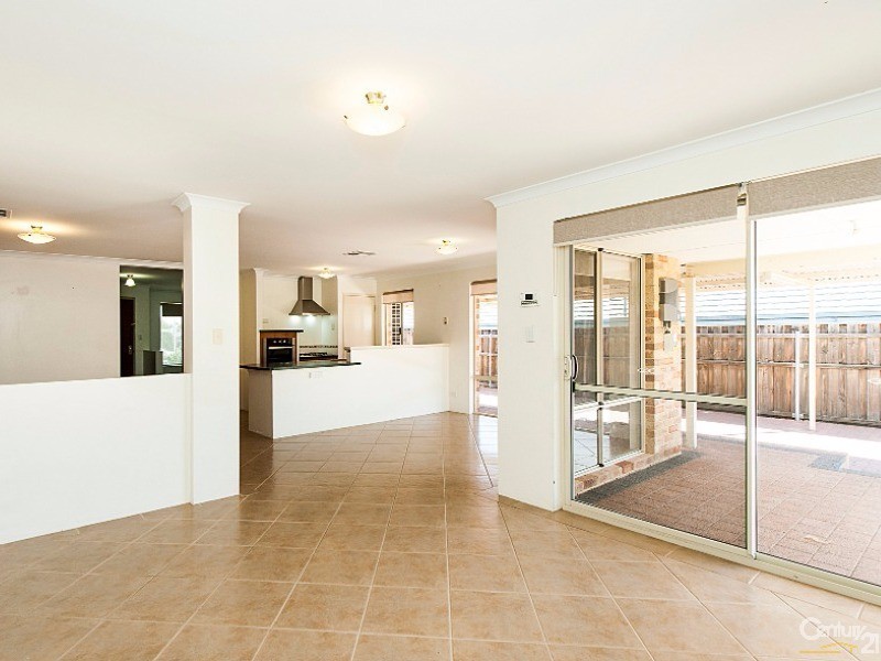 88 Pinegrove Drive, Ellenbrook WA 6069