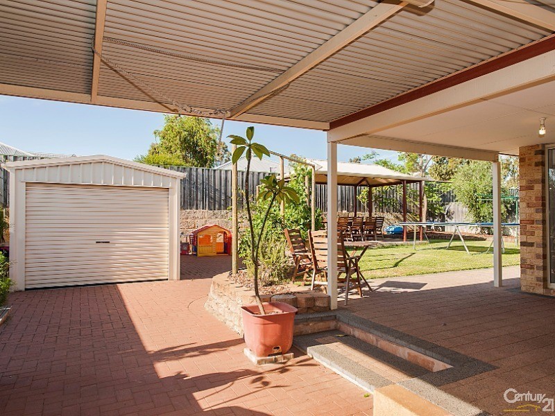 88 Pinegrove Drive, Ellenbrook WA 6069