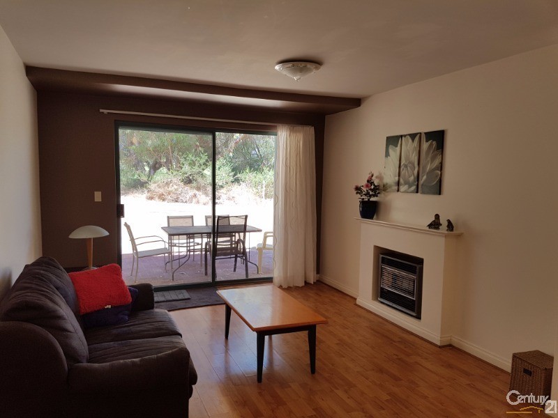 65 Long Island Pass, Connolly WA 6027