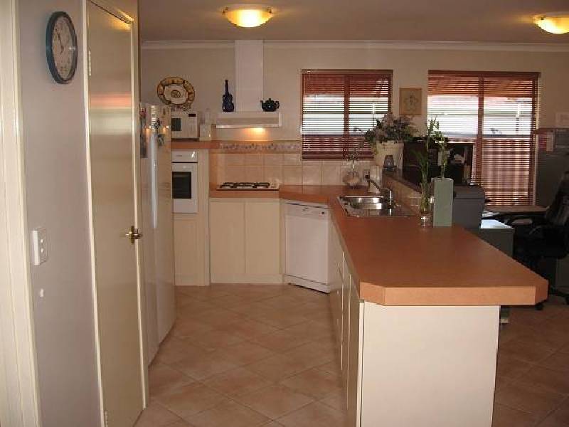14 BROWN CRESCENT, Seville Grove WA 6112