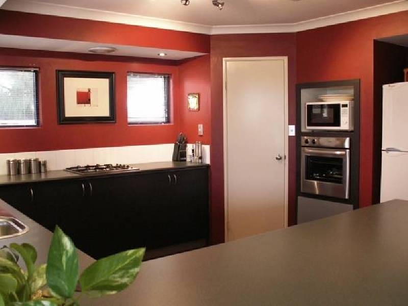 2 BENDEE DRIVE, Atwell WA 6164