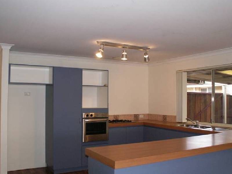 86 FOLLAND PARADE, Atwell WA 6164