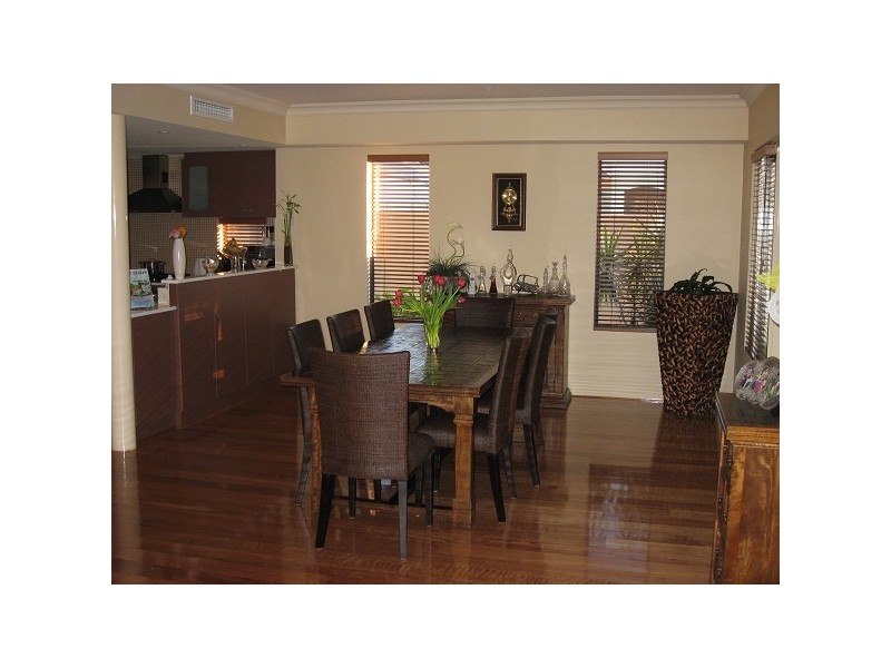 19 PEBBLE BUSH DRIVE, Canning Vale WA 6155