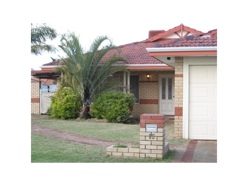 15 CARLHAUSEN CLOSE, Atwell WA 6164