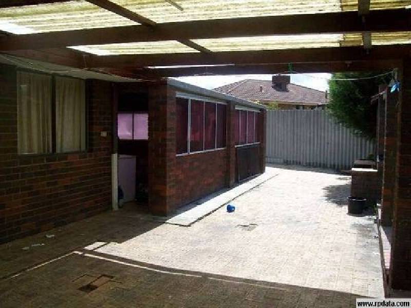 4 Wimpole Court, Alexander Heights WA 6064