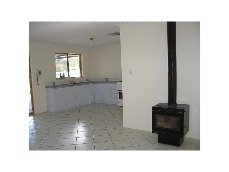 142 Chittering Road, Bullsbrook WA 6084