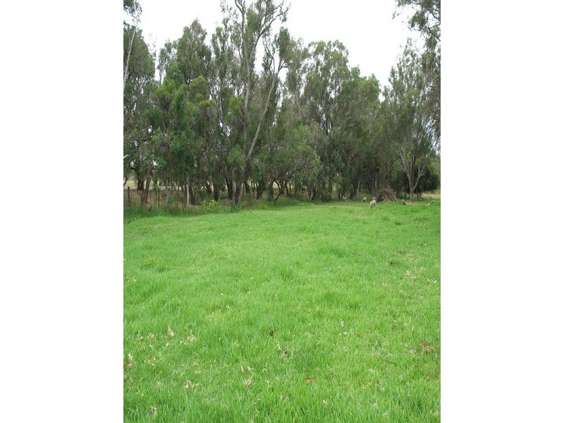 2136 Neaves Road, Bullsbrook WA 6084