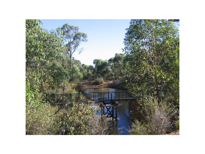 348 Meadowbrook Ramble, Bullsbrook WA 6084