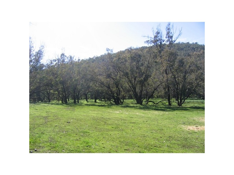 1040 Chittering Road, Bullsbrook WA 6084