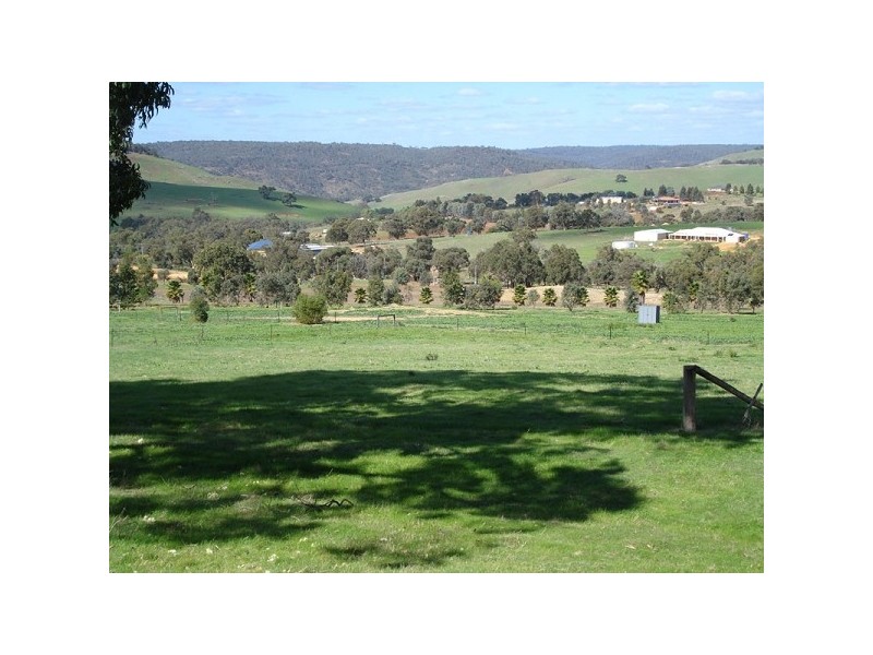 66 Lareema Drive, Bullsbrook WA 6084