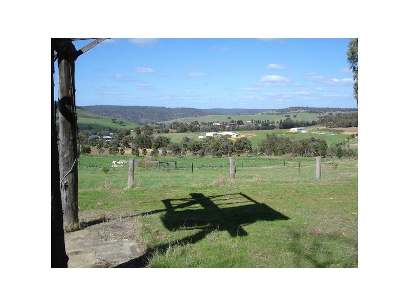 66 Lareema Drive, Bullsbrook WA 6084