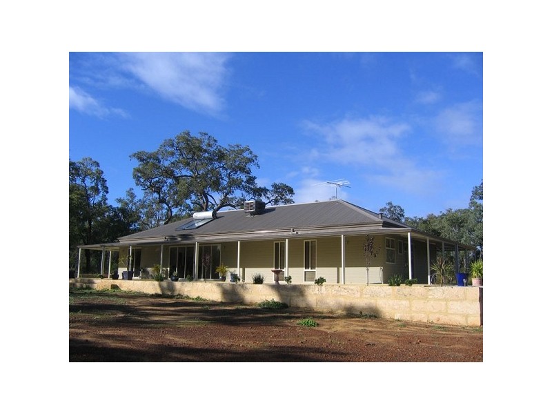 27 Holstein Loop, Lower Chittering WA 6084
