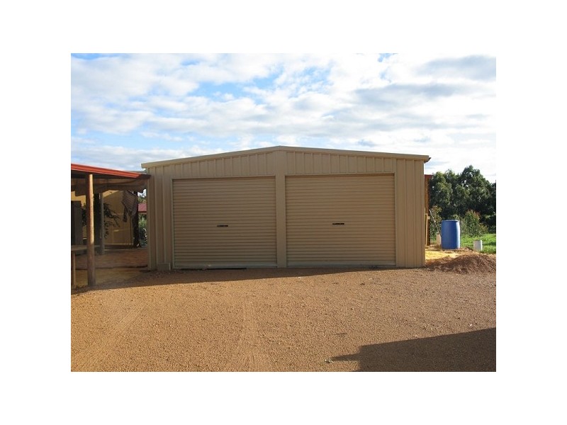 143 Santa Gertrudis Drive, Lower Chittering WA 6084