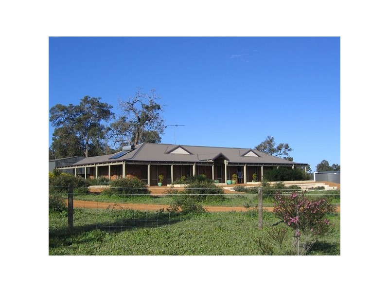198 Santa Gertrudis Drive, Lower Chittering WA 6084