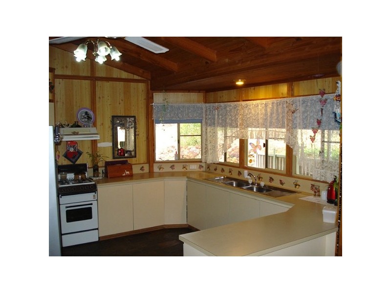 215 Hart Drive, Chittering WA 6084