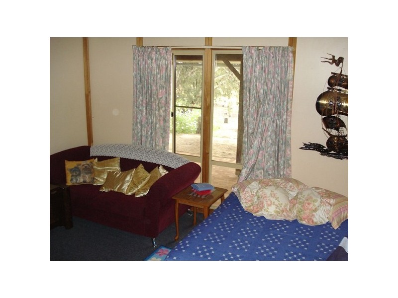 215 Hart Drive, Chittering WA 6084