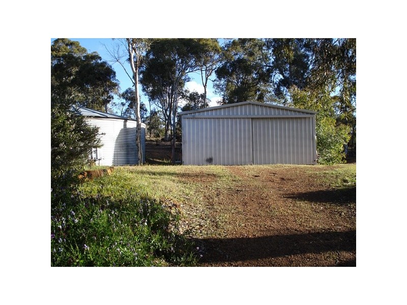 215 Hart Drive, Chittering WA 6084