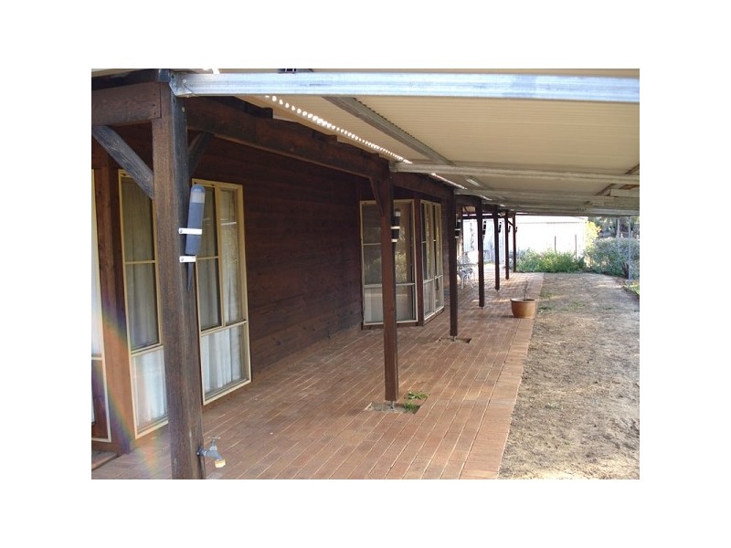 215 Hart Drive, Chittering WA 6084