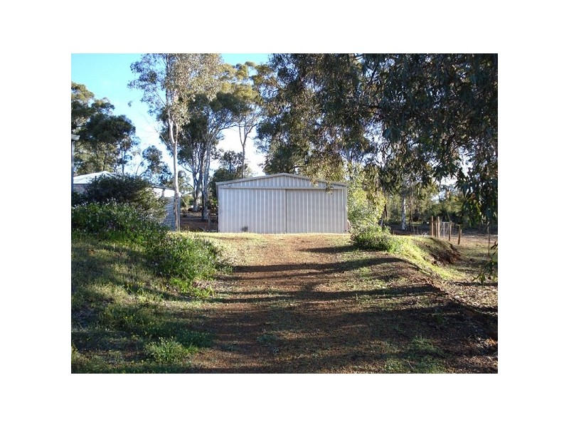 215 Hart Drive, Chittering WA 6084