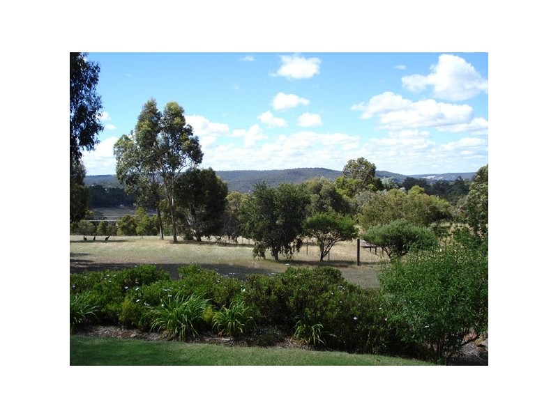 117 Fraser Rd, Bullsbrook WA 6084