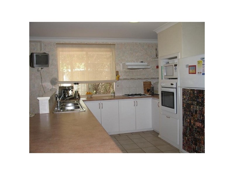 332 Powderbark Drive, Lower Chittering WA 6084