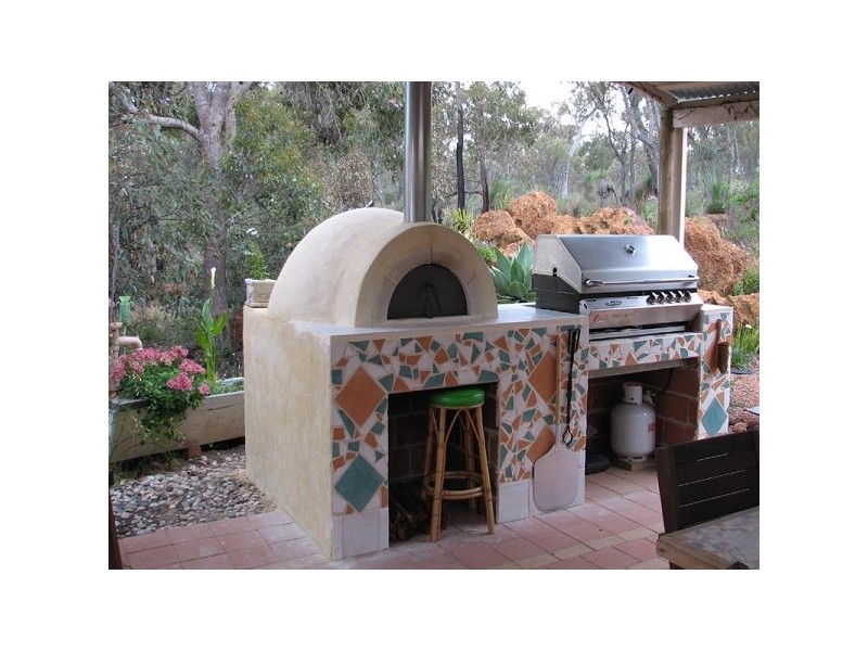 332 Powderbark Drive, Lower Chittering WA 6084