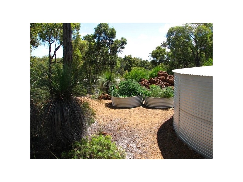 332 Powderbark Drive, Lower Chittering WA 6084