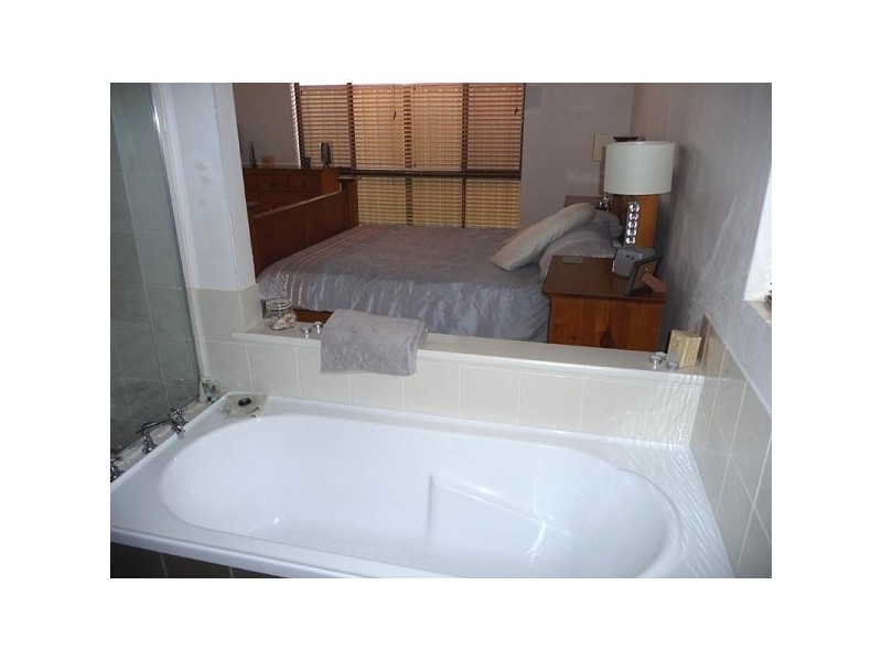 33 Nocturne Rise, Bullsbrook WA 6084