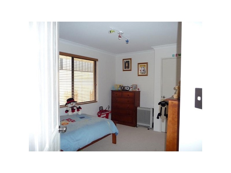 33 Nocturne Rise, Bullsbrook WA 6084