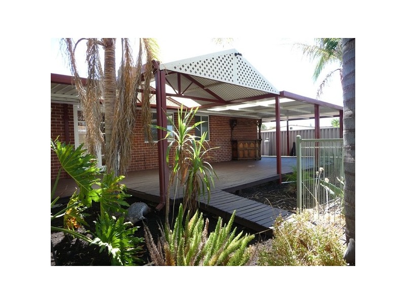 1162 Almeria Parade, Bullsbrook WA 6084