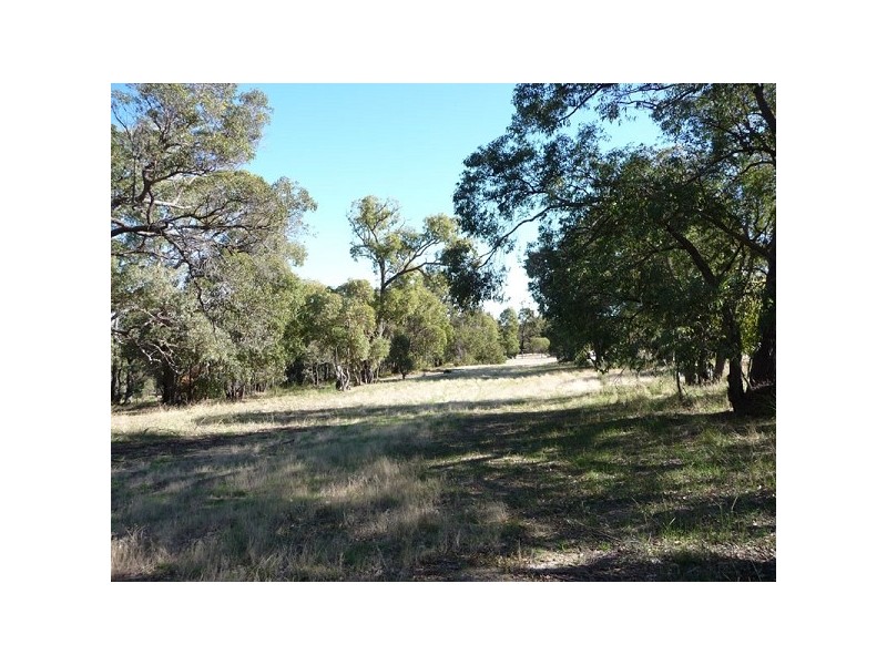 15 Sabre Close, Bullsbrook WA 6084