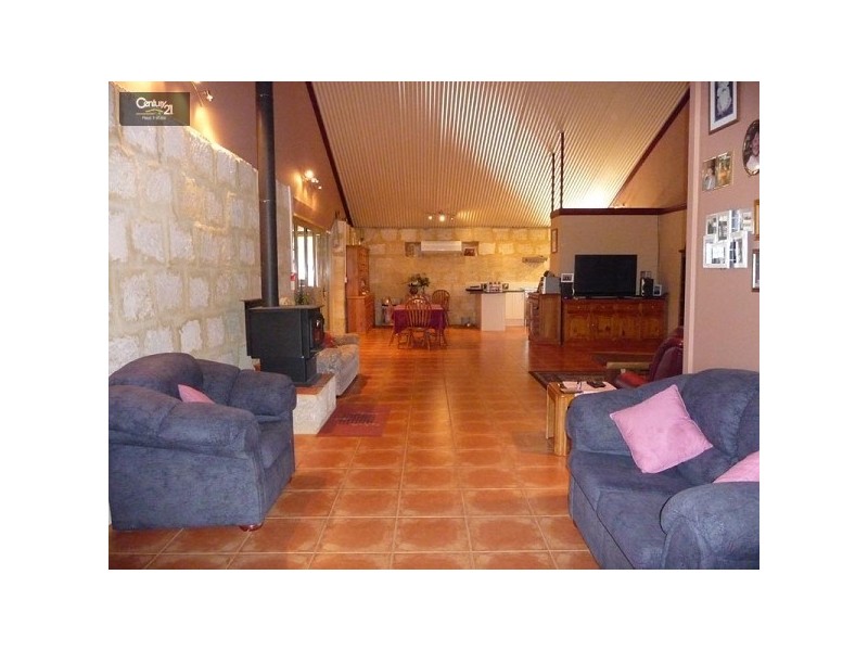 871 Sugar Gum Drive, Chittering WA 6084