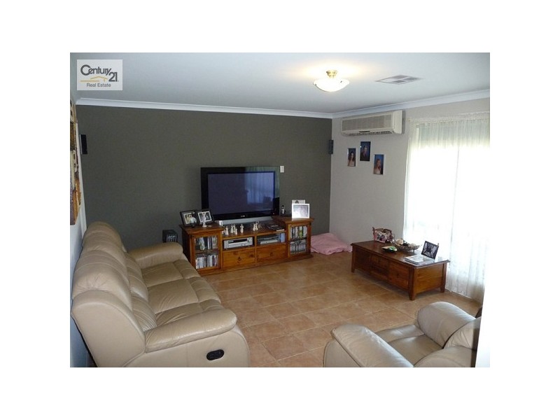 1166 Almeria Parade, Bullsbrook WA 6084