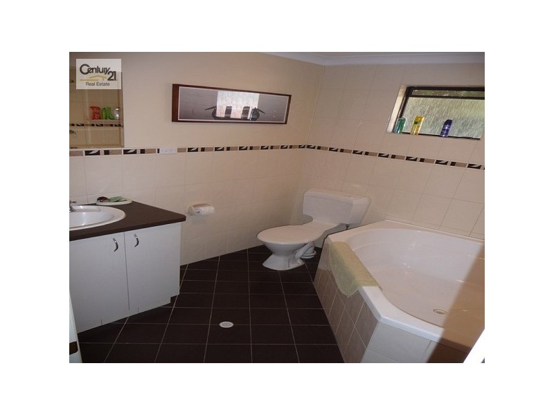 1166 Almeria Parade, Bullsbrook WA 6084