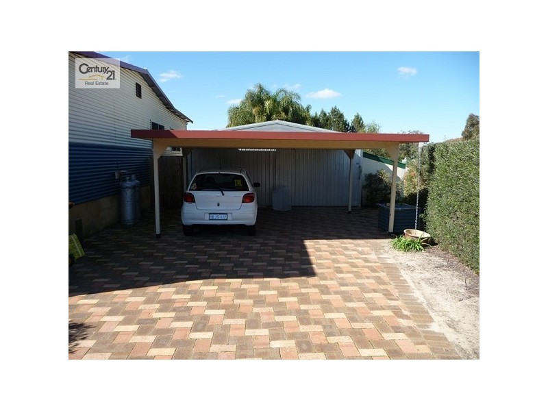 1166 Almeria Parade, Bullsbrook WA 6084