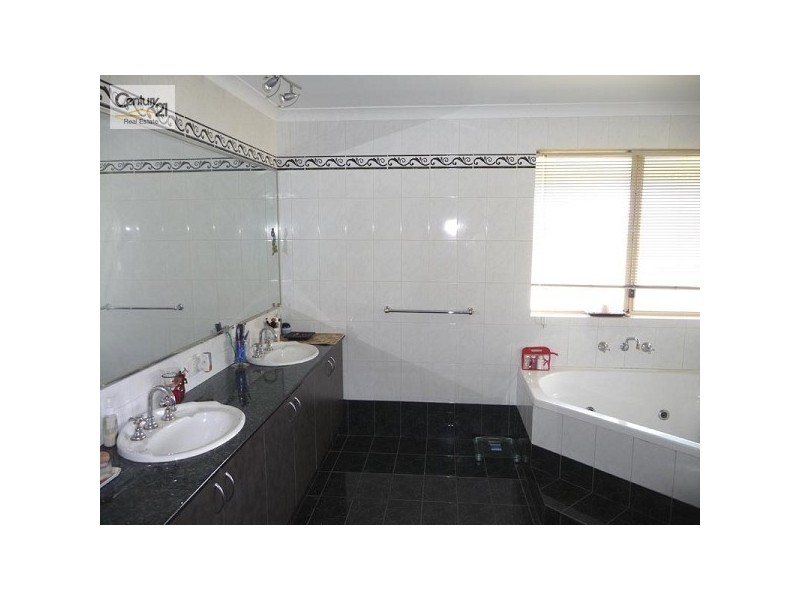 211 Coventry Crossing, Bullsbrook WA 6084